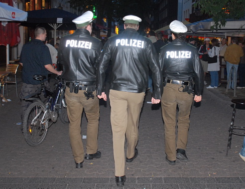 Polizei Düsseldorf Altstadt