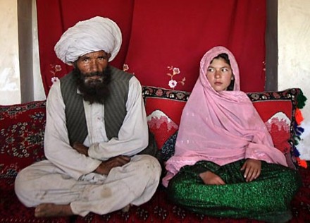 afghanisches_brautpaar_440.jpg